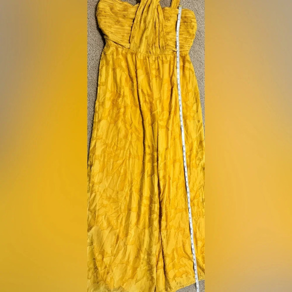 NWT Lulus Lovely Celebration Yellow Floral Burnout Chiffon Jumpsuit Size Large - Picture 14 of 15